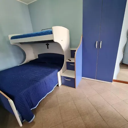 Bilocale Con Ampio Giardino